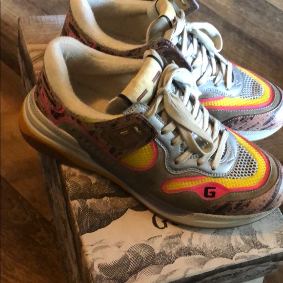 Sold on Instagram - Picture 2 of 9